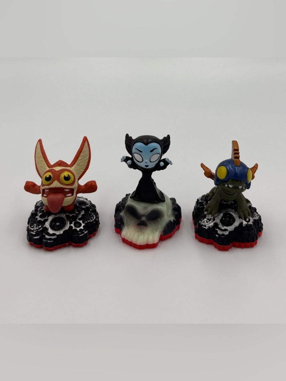 RARE Skylanders Trap Team Mini Toy Figure Lot- Trigger Snappy Hijinx Drobit